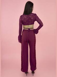 OverBlushhh 女士修身阔腿裤套装，侧边饰以透视蕾丝，高腰酒红色优雅长裤，性感、时尚，适合约会、情人节、春季等场合。 - 中紫紅色 - 查看 4