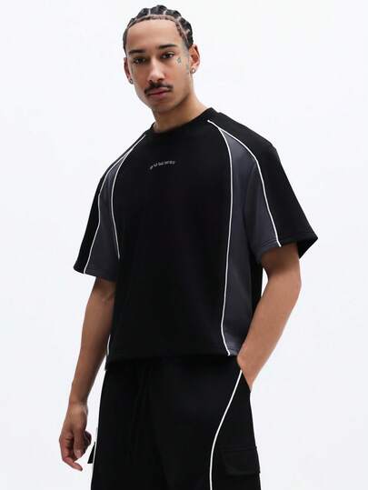 SUMWON Camiseta de manga corta con cuello redondo de ajuste regular con detalles de ribete blanco en contraste, cómoda y casual para uso diario, color liso