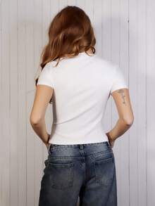 SILVIA DI SANTO 短袖修身T恤，休闲胶囊衣橱日常机场度假秋季返校秋冬必备单品 - 白色 - 查看 2