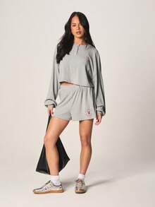 Missguided x Playboy Ribbed Henley Top And Shorts Lounge Set With Button Front Detail And Logo Print - Light Grey - View 3