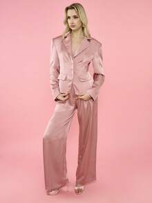 OverBlushhh 女士粉色缎面修身西装外套，后背系带，肩部线条硬朗，长袖，前襟纽扣，优雅、性感、时尚，适合派对、生日、办公、约会、情人节、婚礼宾客等场合，春季穿着。 - 紫色 - 查看 2