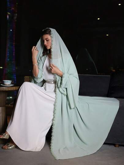 Al Najma 纯色花卉饰边，含头巾，宽松优雅日常女式外套