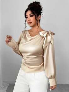 SHEIN PETITE CURVE Blusa elegante in tessuto di raso con fiocco decorativo, collo rotondo, maniche lunghe, vita arricciata, adatta per uscite, pendolarismo, appuntamenti, feste, autunno/inverno, disponibile in taglie petite e taglie forti - Albicocca - Visualizzare 8