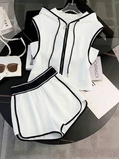 GlowEve 纯色黑白撞色拉链连帽衫+短裤两件套，夏季休闲运动装