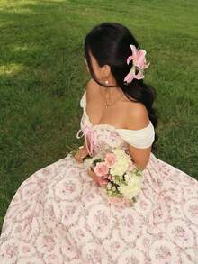 SHEIN MOD Váy maxi hở vai họa tiết hoa hồng cỡ lớn dành cho nữ, một chiếc váy lấy cảm hứng từ phong cách cổ điển lãng mạn và mơ mộng với phần eo thắt eo, bèo nhún, điểm nhấn nơ và dây buộc chéo - Hoàn hảo cho các buổi hẹn hò, tiệc tùng, ngày lễ, tiệc trà chiều và sinh nhật. Cũng phù hợp với váy phong cách đồng quê, váy tiệc vườn, váy tiệc trà chiều Bridgeton, váy phong cách Victoria cổ điển và váy phong cách Y2K. - Nhiều màu - Xem 7