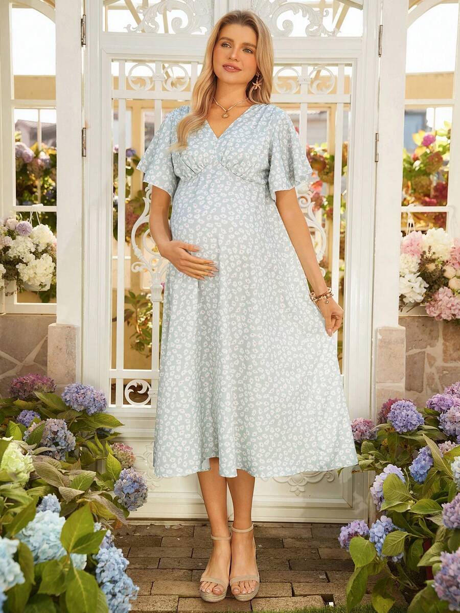 SHEIN V-Neck Short Sleeve Ditsy Floral Dress - Green - View 1