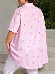 SHEIN CURVE+ Valentine's Day Plus Size Open Front Raglan Short Sleeve Striped Bow Print Peplum Blouse,Going Out,Tunic Top,Formal Tops For Women,Teacher Shirts - Pink - View 2