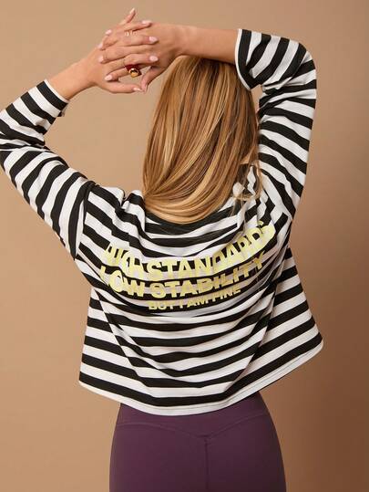 SURIMA Women's Loose Fit Round Neck Striped Long Sleeve T-Shirt With English Letters, Black And White Striped Top