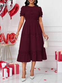 Đầm nữ kiểu retro thanh lịch cao cấp tay ngắn phối ren rỗng, tay phồng, eo xòe. - Màu đỏ tím - Xem 4