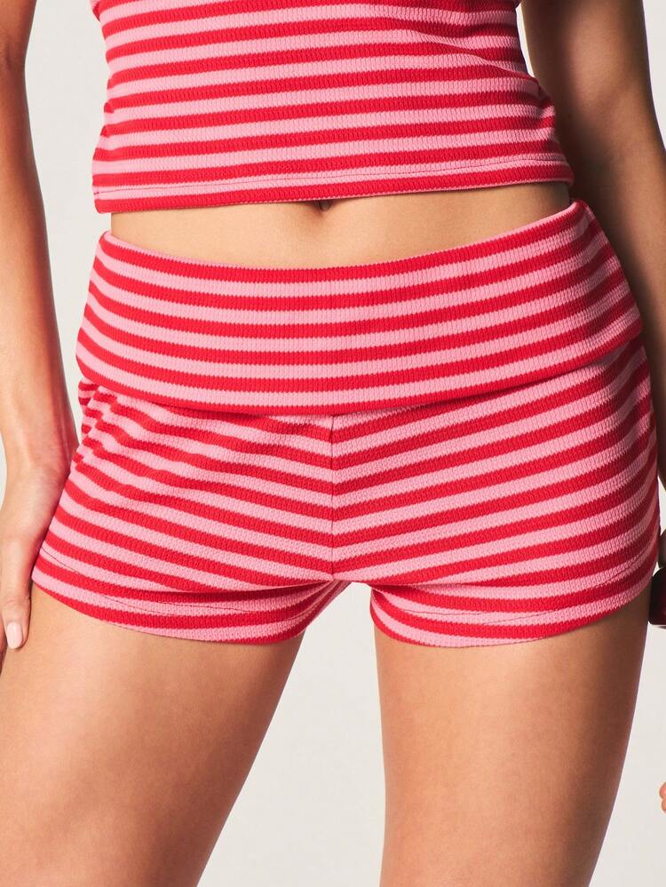 MISSGUIDED Gestreifte gerippte Umschlag-Hotpants mit hoher Taille, rot-weiß, Sommer Lässig Strandmode