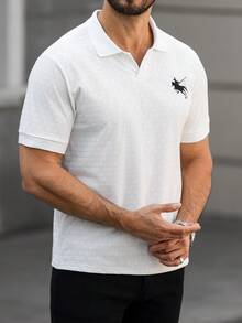 Manfinity Homme 男士骑士印花短袖Polo衫，适合通勤和日常穿着，夏季款 - 白色 - 查看 3