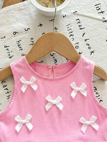 SHEIN LMoss Kids 女婴3D蝴蝶结装饰无袖上衣+七分裤两件套，时尚可爱，适合日常穿着、度假和外出，春夏新款 - 粉色 - 查看 3