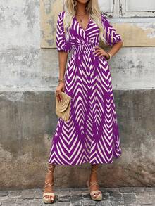 SHEIN Holidaya New Contrast Color Geometric Print V-Neck Ruched Waist Flared Hem Dress For Women, Suitable For Commuting And Vacation, Autumn - Purple - View 2