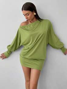 Aloruh Coffee Brown Knit Elastic Fabric Bodycon Asymmetric Shoulder Backless Mini Dress For Women - Green - View 4