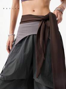 LYSMO Petite 2026  Women's Outdoor Drawstring Layered Pleated Cargo Pants - Black Y2K Street Minimalist Grunge Style, Streetwear, Avant-Garde Summer Streetwear Street Fashion Loose Fit Hiphop Pants Casual Women Outfits From Spring To Summer Baggy Pants Women - Grey - View 4