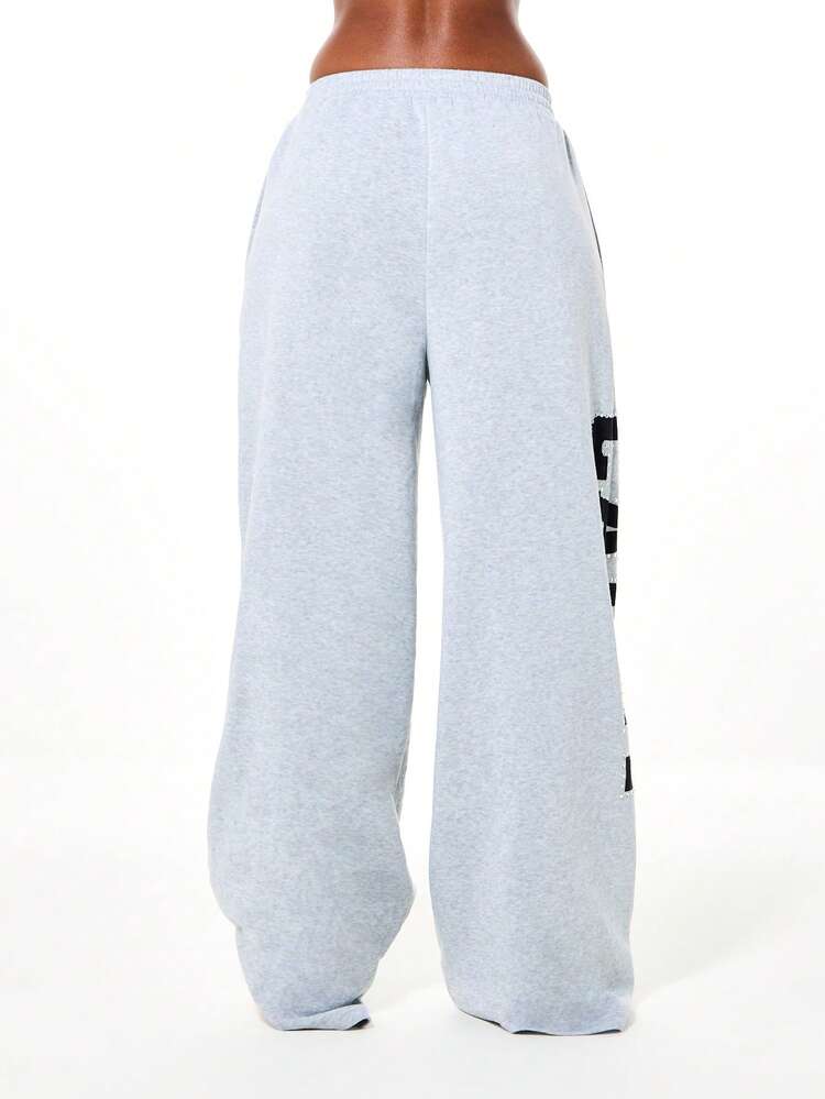 SUMWON WOMEN Oversized Wide Leg Sweatpants With Rhinestone Graphics