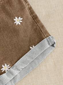 Breezaya 女士刺绣简约休闲牛仔短裤 - 卡其色 - 查看 3