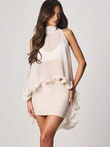 MISSGUIDED Áo kiểu không tay cổ yếm xếp nếp bằng chiffon với vạt trước ngắn vạt sau dài và chi tiết rủ mềm mại, thích hợp cho các dịp thường ngày thanh lịch mùa xuân hè. - trắng - Xem 1