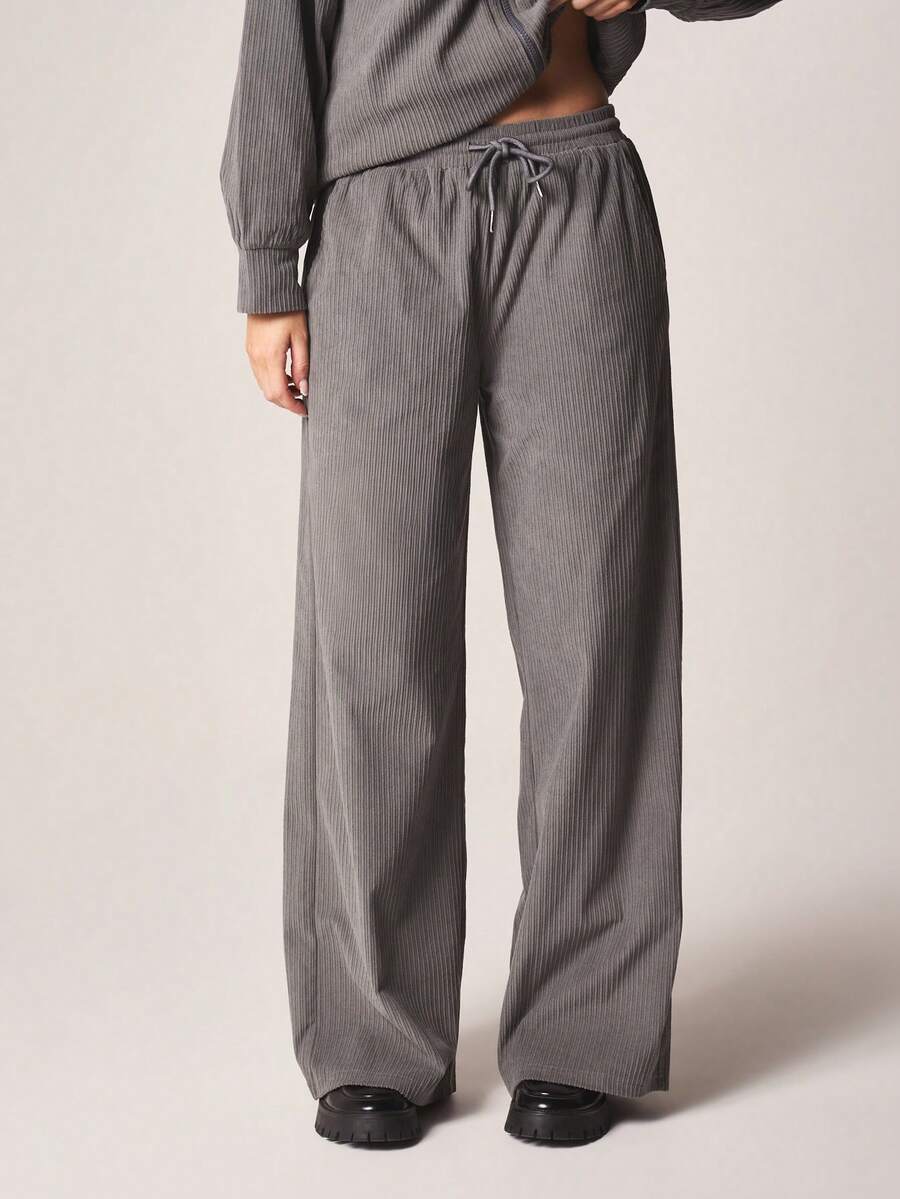 MISSGUIDED Damen gerippte Cord Weite Bein Jogginghose mit Kordelzug Taille, Lässig Komfort Loungehose Herbst Winter Mode - marineblau - Übersicht 1