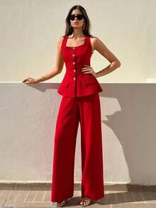 CLARA VERO 红色西装吊带上衣和裤子套装：修身红色西装上衣搭配宽松红色裤子，适合各种场合或社交聚会。采用双层无弹力涤纶面料，配以同色布包纽扣和仿口袋细节。 - 紅色 - 查看 3