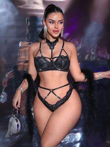 2pcs Black Lace Rivet Choker Sexy Lingerie Set - Black - View 5