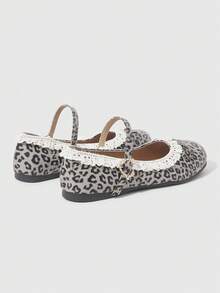 ROMWE Kawaii Women's Fashionable & Sweet Lace Trim Bow Decor Flats For Christmas 2000s Style - grey leopard print - View 4