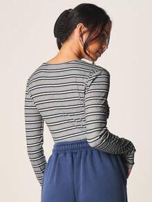 MISSGUIDED Striped Long Sleeve Henley Bodysuit With Button Placket V-Neck Ribbed Jersey Top For Casual Fall Winter Wear - Multicolor - View 2