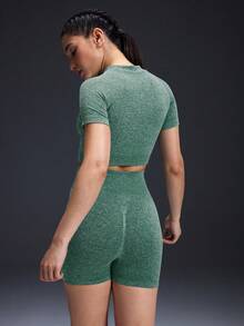 Powerista Women's Raglan Sleeve Zip-Up Cropped Top And High Waist Shorts Shapewear Activewear Set - Green - View 2