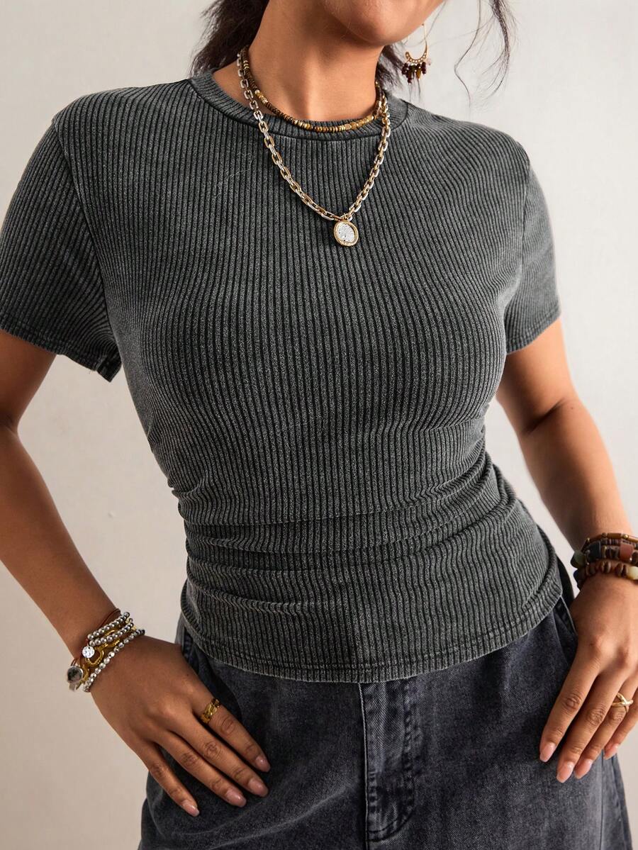 Freevana Áo thun nữ cỡ lớn, cổ tròn, tay ngắn, màu trơn, có bèo nhún và gân nổi. - Xám - Xem 1