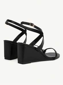 CUCCOO CHICEST Women's Casual Buckle Design Wedge Sandals For Daily Wear - Black - View 6