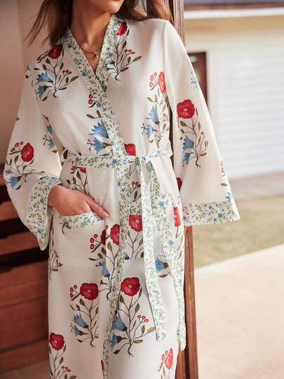 Robe feminino de manga comprida com estampa floral boêmia em cores contrastantes