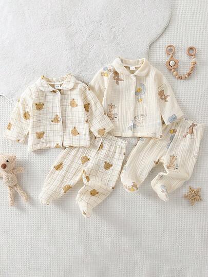 Pijama para bebé recién nacido - Conjunto de pijama de 2 piezas con estampado de oso, conjunto de pijama de cuadrícula crema con cuello redondo, manga larga, botones delanteros, pantalones con pies, ropa de dormir para bebé apta para las cuatro estaciones, suave, cómoda, ligera, ideal para viajes, hospital y regalo, esencial para días festivos 2026