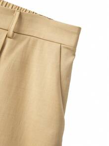 SHEIN Clasi Conjunto de 2 piezas de talla grande con chaleco con botones delanteros y pantalones cortos, de estilo francés romántico retro y elegante para uso casual y de oficina - Amarillo - Ver 5