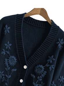 GlowEve CURVE 优雅法式刺绣宽松V领开衫外套，适合大码女性，秋冬季穿着 - 寶藍色 - 查看 5