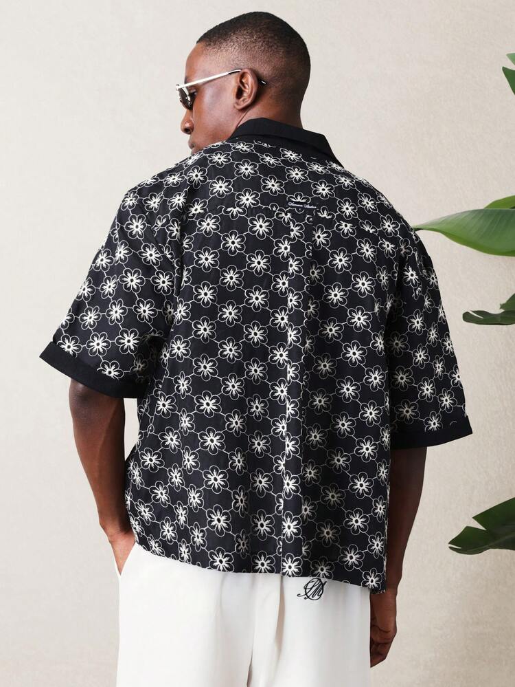 Embroidered Floral Resort Shirt With Spread Collar