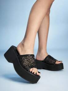 Sugerpunk Women's Black Hollow-Out Fashion Platform Wedge Slide Sandals Valentine's Day - Black - View 1