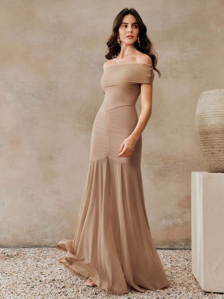 Women's Solid Color Off-Shoulder Ruched Fishtail Elegant Waist-Cinched Party Long Dress