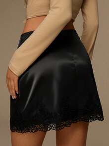 SHEIN Glamour Women's Fashion Low Waist Satin Contrast Lace Sexy Party Mini Skirt Black Lace Skirt Split Thigh Skirt Black Cover Up Skirt Black Skirt Mini - Black - View 3