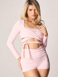 Missguided x Playboy 兔子标志露脐长袖上衣配高腰短裤两件套 - 粉色 - 查看 5