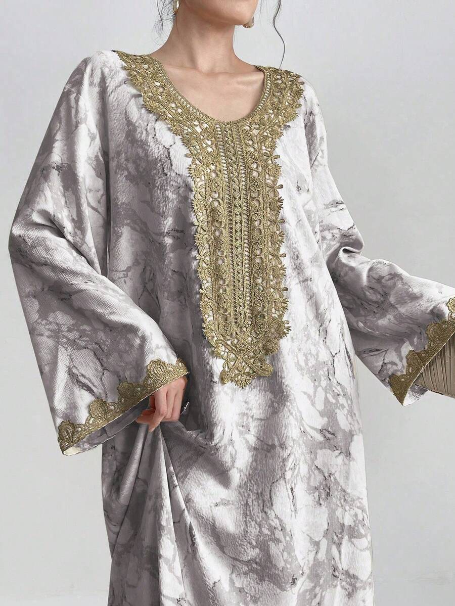 Al Najma 女士V领落肩长袖优雅宽松阿拉伯风格连衣裙 - 灰色 - 查看 1