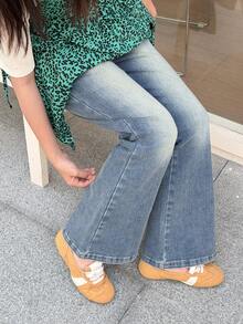 DAZY Tween Girls' Casual Everyday Commute Fashion Washed Flare Jeans - Blue - View 2