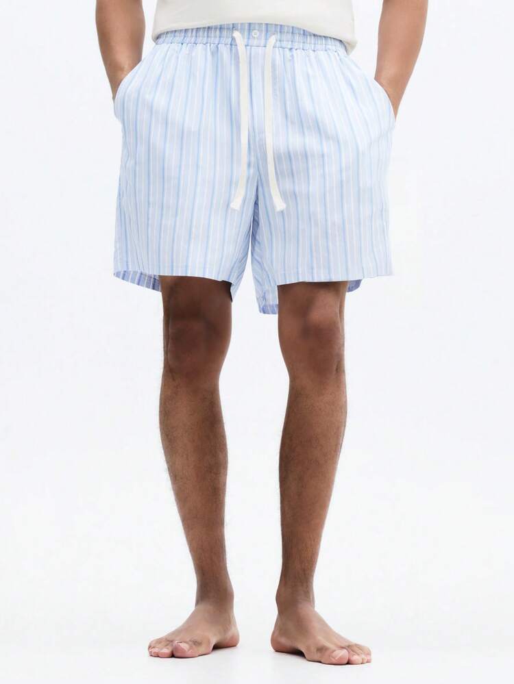 Normal geschnittene Shorts mit vertikalen Streifen und Kordelzug
