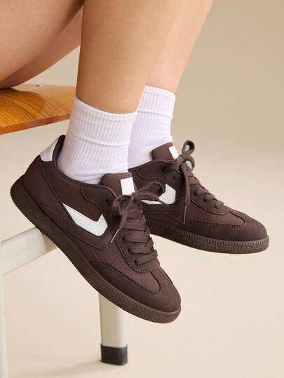 CUCCOO EASI Women's Casual Contrast Color Comfortable Sports Sneakers For Daily Wear For Christmas