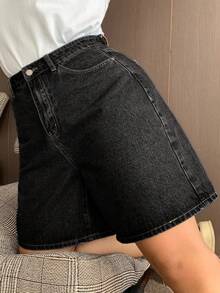 Dazy Plus Dark Wash Blue Butterfly Embroidery Back Pocket Straight Leg Capri Denim Shorts, Spring/Summer - Black - View 3