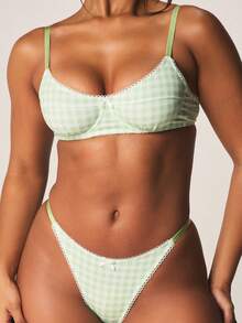 MISSGUIDED Gingham Print Push Up Bra And Thong Set With White Lace Trim Underwire Padded Lingerie For Intimate Occasions Balconette Style Undergarments - Green - View 4