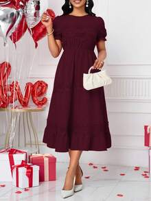 Đầm nữ kiểu retro thanh lịch cao cấp tay ngắn phối ren rỗng, tay phồng, eo xòe. - Màu đỏ tím - Xem 3