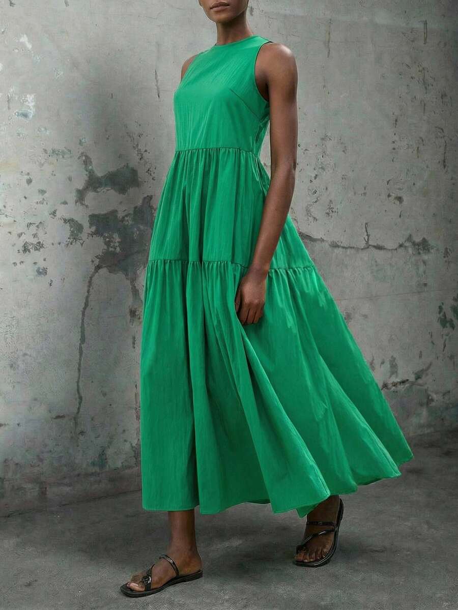 Maija Women's Jade Green Oversized Tiered Ruched Design Dress, Comfortable Round Neck Sleeveless Horizontal Split Patchwork Two-Piece Dress, Suitable For Spring/Summer, Beach, Boho, Resort Wear Modern Urban Casual Fashion Business Casual Women's Office Wear Low-Key Old Money Style Effortless Temperament High-End Urban Commuting High-Quality Airport Women's Wear High-End Material - Green - View 1