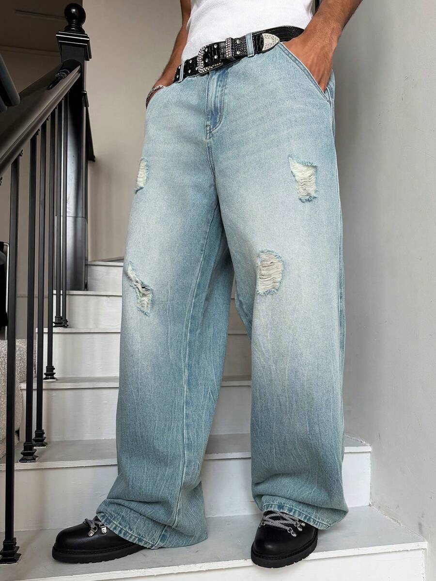 Manfinity Hypemode Denim casuais de perna reta solta com bordado floral vintage desgastado, unissex - Lavagem clara - Visão 1