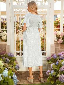 SHEIN V-Neck Short Sleeve Ditsy Floral Dress - Green - View 8