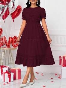 Đầm nữ kiểu retro thanh lịch cao cấp tay ngắn phối ren rỗng, tay phồng, eo xòe. - Màu đỏ tím - Xem 7